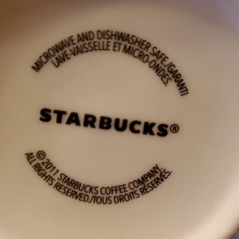 Starbucks 2011 Christmas 